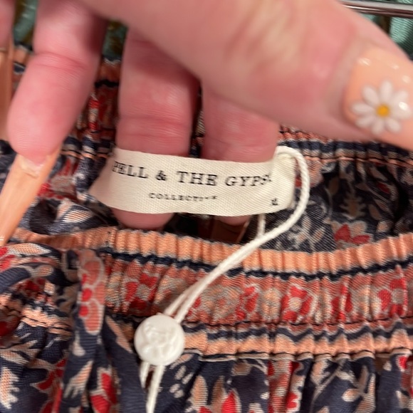 NWT SAMPLE SPELL JASMINE SKIRT!!🌹 - Picture 10 of 14